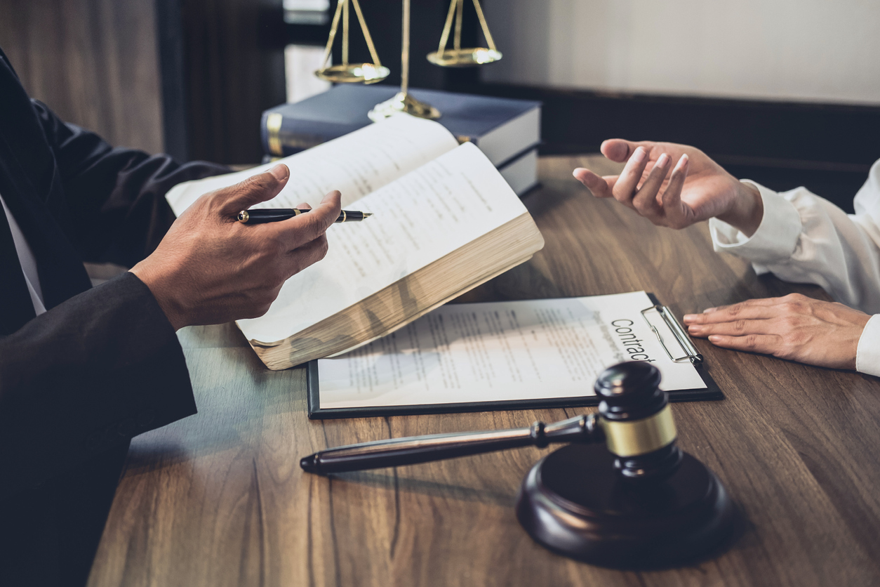 5 Tips To Choose the Best Criminal Defense Lawyer